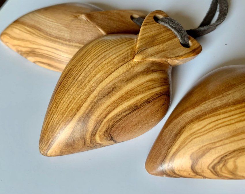 Castañuelas Olivo  D&VÁN