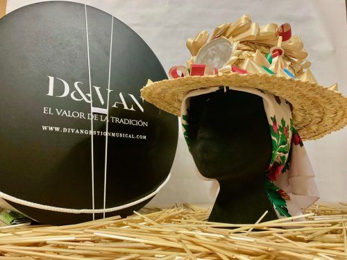 Gorra paja centeno Diván Gestión Musical