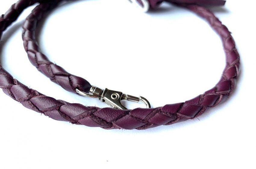 Cordón de Cuero Morado Diván Gestión Musical