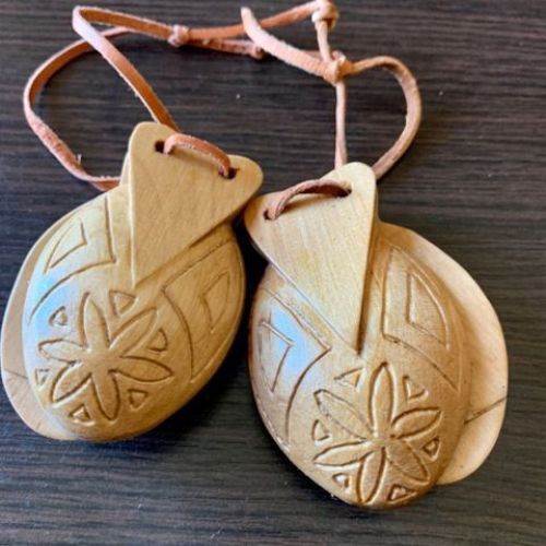 castanuelas alargadas claras 2