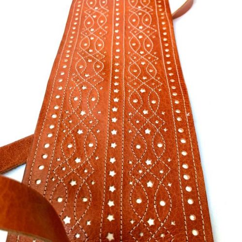 Funda de Cuero Doble calado marrón 2