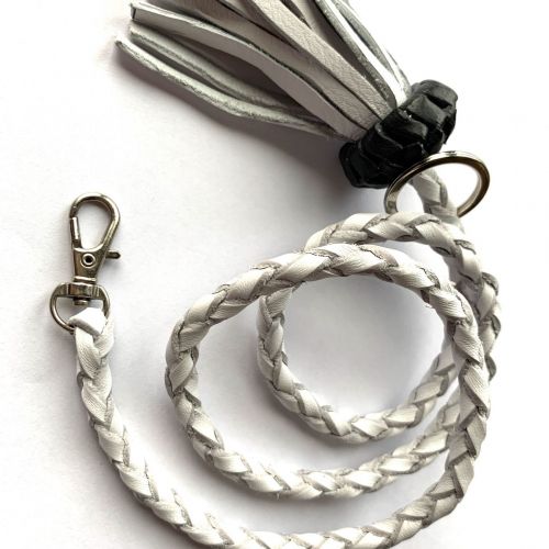 Cordón Blanco y Negro en redondo 4